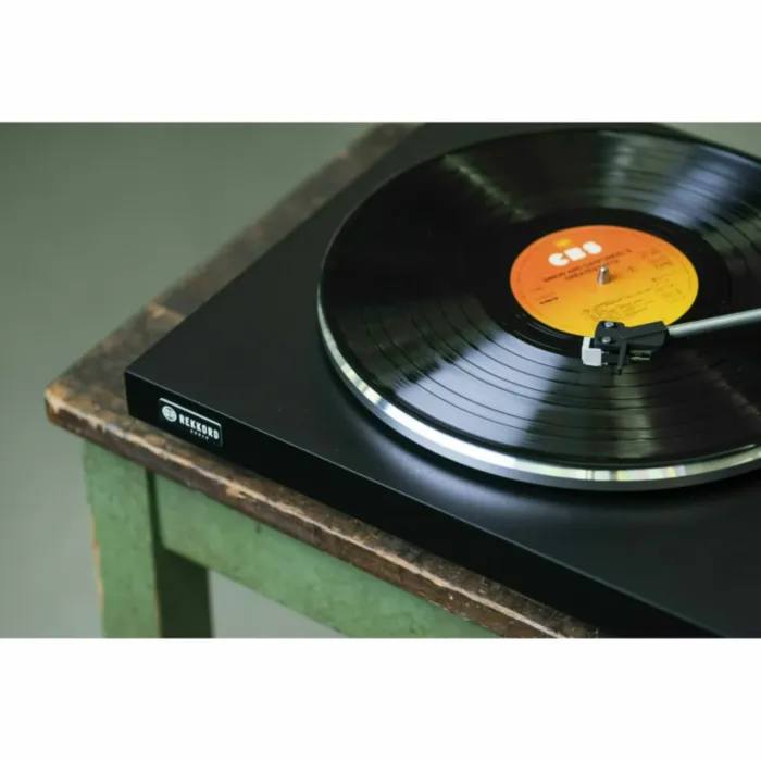 Rekkord Audio F100P Black