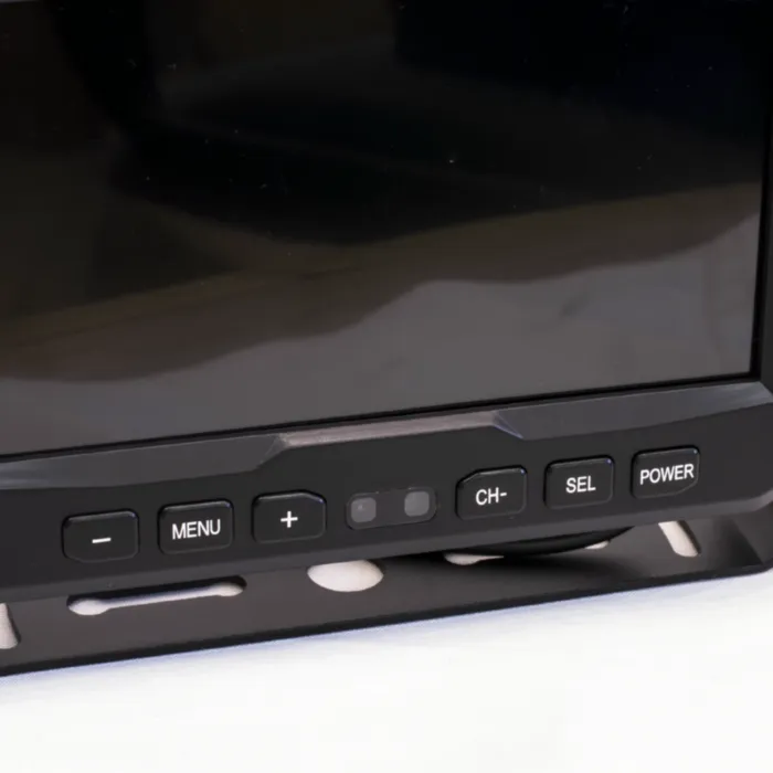 AVEL AVS720CPR + AVS720CPR (M)