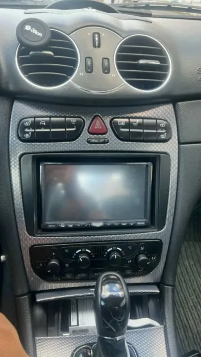 Магнитола для Mercedes-Benz C 2002-2004 / CLK 2002-2006 W203 / W209 Parafar на Андроид 14.0 PF205THD