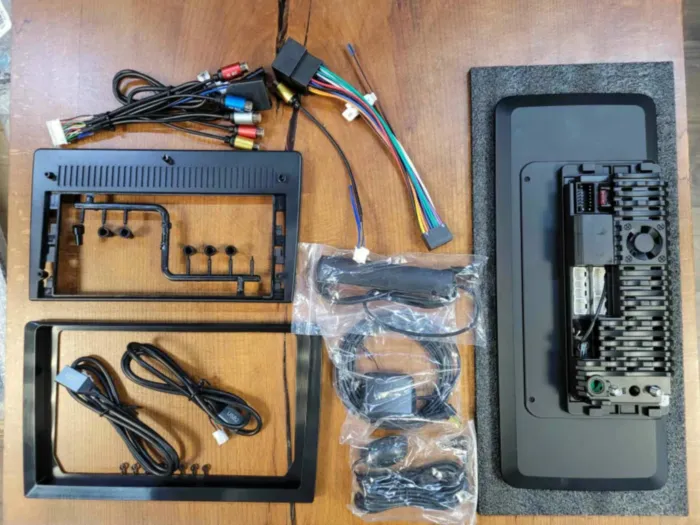 Магнитола для Skoda Yeti 2013-2017 кондиционер Parafar NEO в стиле Mercedes на Андроид 10.0 PF994T2LUX1NRGMx