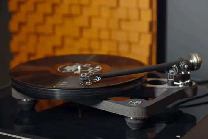 Rega Planar 8 APHETA-3 Black