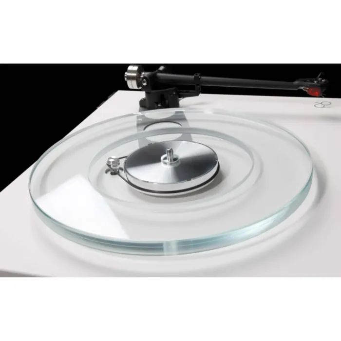 Rega Planar 6 (Ania Pro) Matt White