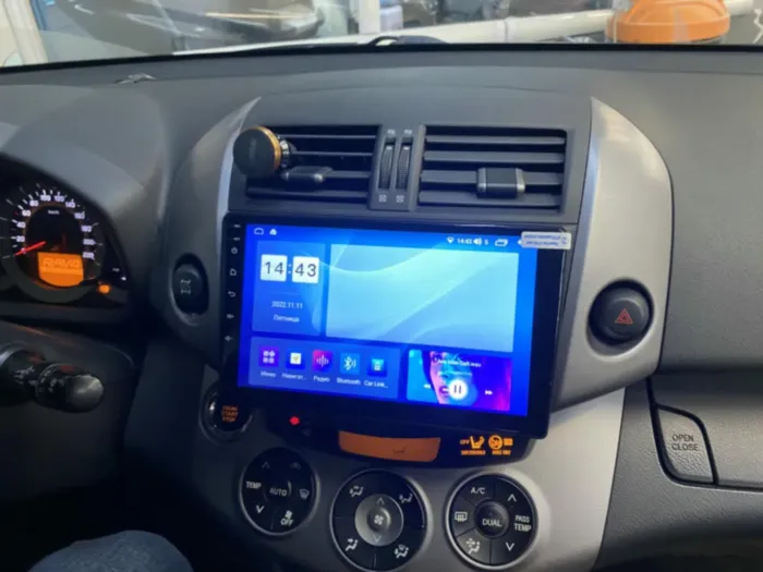 Магнитола для Toyota Rav4 2006-2012 Parafar на Андроид 13.0 PF018FHD