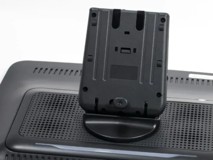 AVEL AVS1205MPP (02) + AV01BE