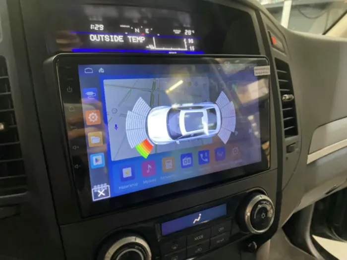 Магнитола для Mitsubishi Pajero 4 2006+ Parafar на Андроид 14.0 PF458THD