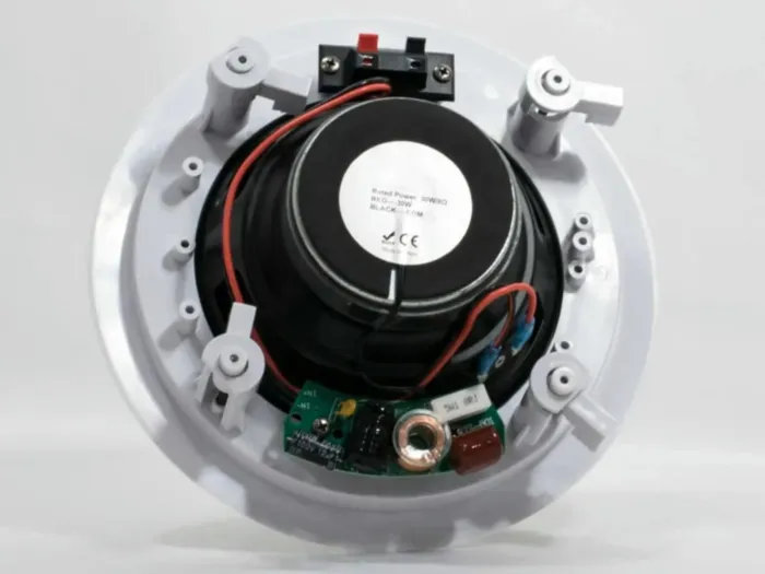 AVEL AVS140 + 2xAV607CS + AV10AC