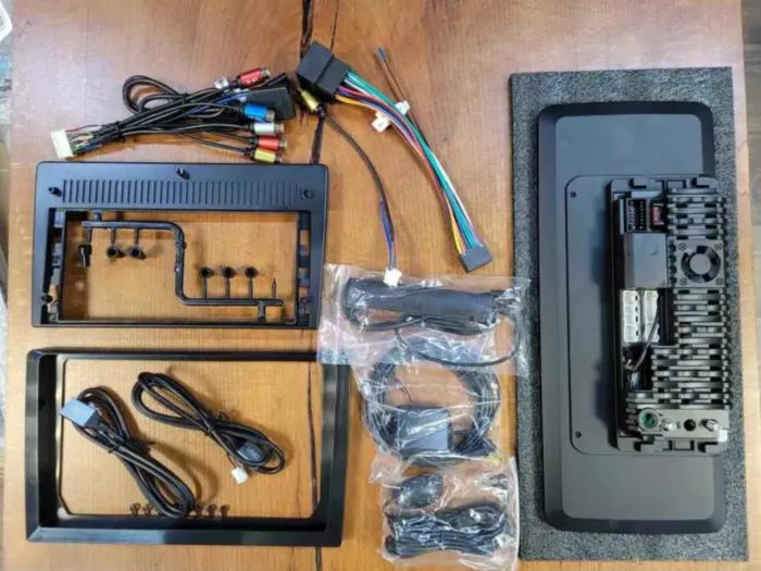 Магнитола для Land Rover Range Rover Sport 2005-2009 Parafar NEO в стиле Mercedes на Андроид 10.0 PF111LUX2NRGMx