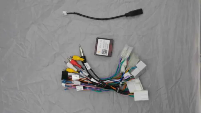 Магнитола для Toyota Camry v55 2015-2017 Parafar на Андроид 14.0 PF466T2LUX1THD