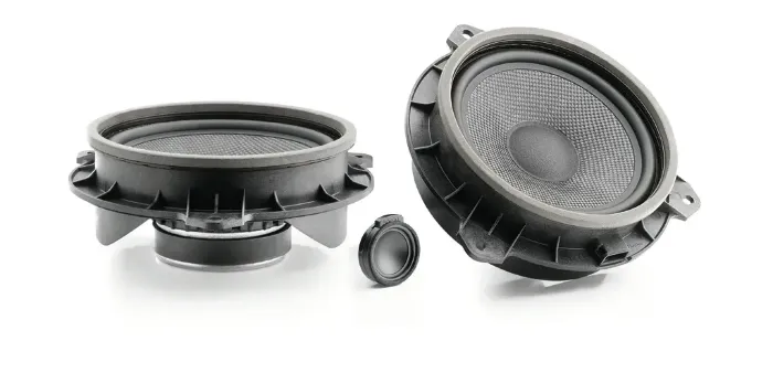 FOCAL KIT Toyota Active