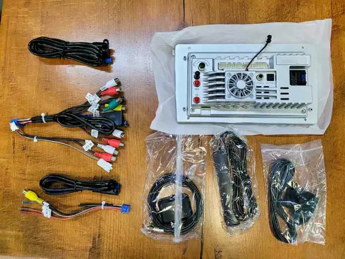 Магнитола для установки в рамку 9 и 10 дюймов Parafar на Андроид PFUnit9/10MHD