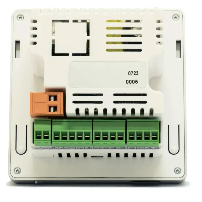 AVEL AVS140 + 2xAVS650MSP + AV10AC