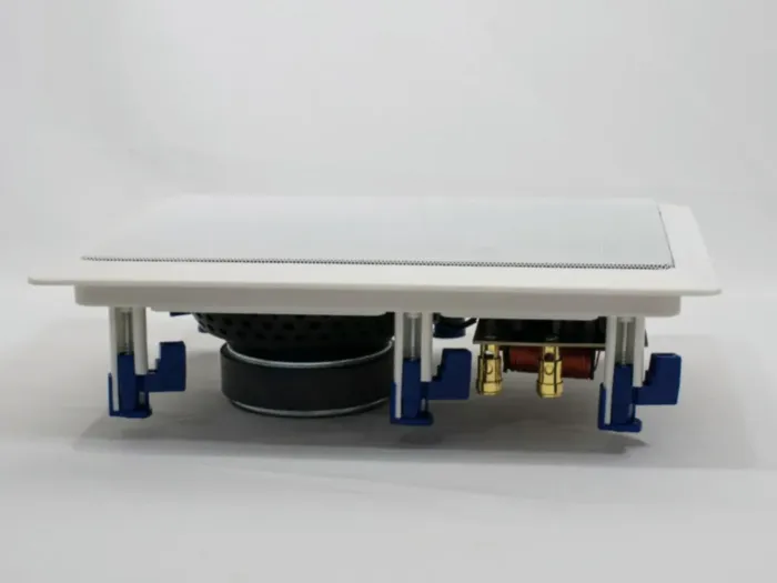 AVEL AV315BT + 2xAV655CS + AV10AC