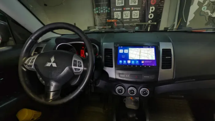 Магнитола для Mitsubishi Outlander XL 2006-2012 Parafar на Андроид 13.0 PF056LUX1RN2K