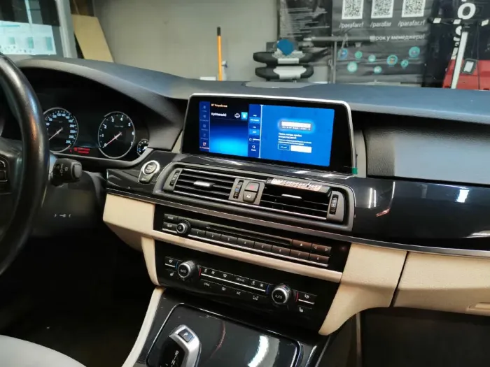 Магнитола для BMW 5 серия кузов F10 / F11 / 520 с IPS матрицей 10.25" 1920*720 Parafar на Андроид 13.0 PF5288T2a138 / 128