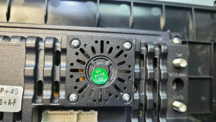 Магнитола Parafar для Toyota Land Cruiser 2016-2021 5.7 VXR, 360, JBL память 6/128 Гб экран 13" на Андроид 13.0 PF567L13 встроенный 360