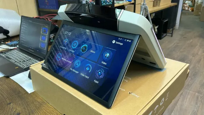 Потолочный монитор Parafar 15,6", Android 9.0, 3+32Гб, с кабелем USB/TF/HDMI, серый цвет PFTech156grey