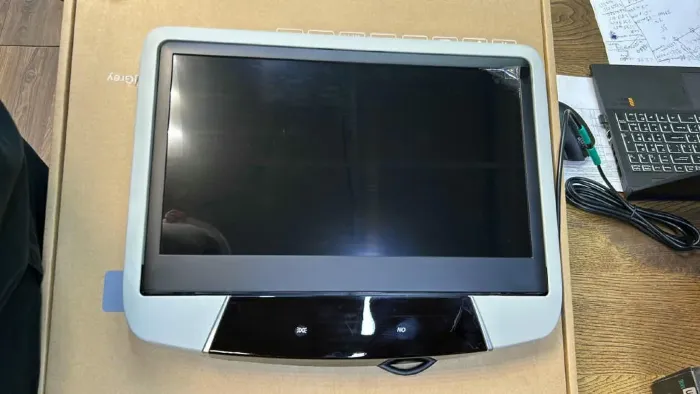 Потолочный монитор Parafar 15,6", Android 9.0, 3+32Гб, с кабелем USB/TF/HDMI, серый цвет PFTech156grey