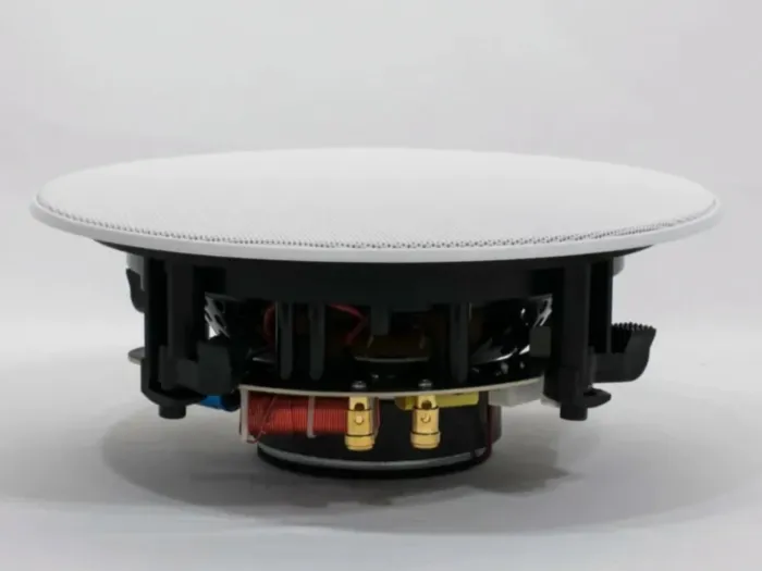 AVEL AV315BT + 2xAV610CS + AV10AC