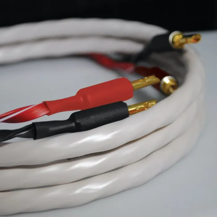 Wireworld Solstice 10 Speaker Cable Pair (SOS2.5MB-10) 2.5m