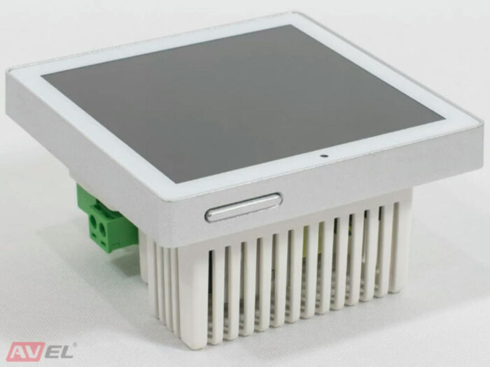 AVEL AVS138 + 4xAV800CS + 2xAV10AC