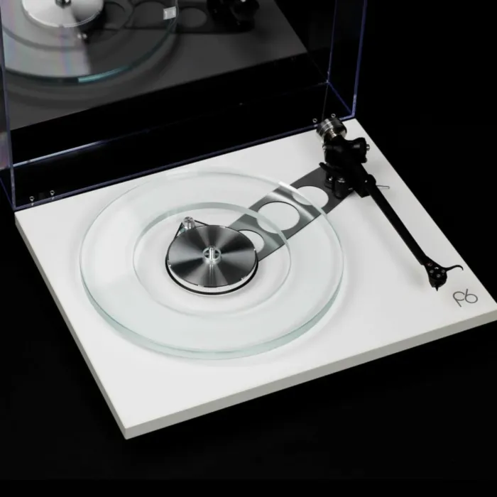 Rega Planar 6 (Nd5) White