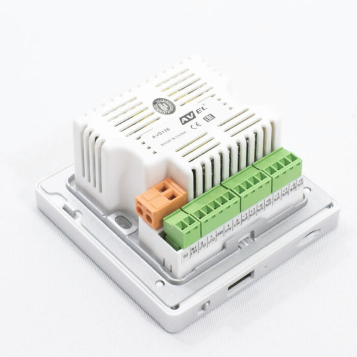 AVEL AVS135 + 4xAV800CS + 2xAV10AC