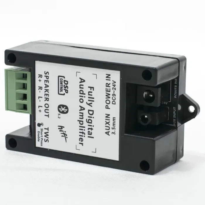 AVEL AV315BT + 2xAV807CS + AV10AC