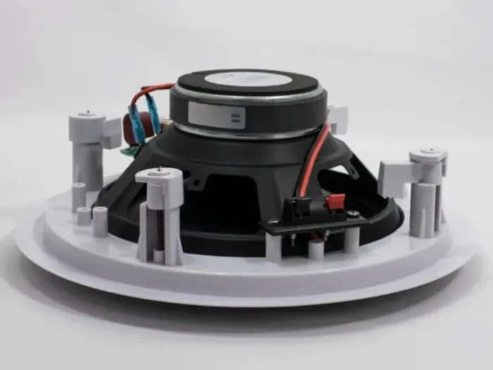 AVEL AV315BT + 2xAV807CS + AV10AC