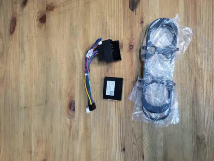 Магнитола для Ford Mondeo 2010-2015 серебристая Parafar на Андроид 10.0 PF145T2TRG