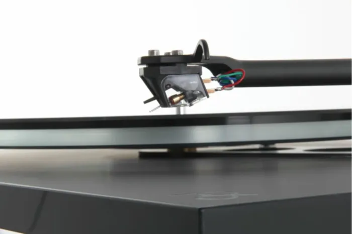 Rega Planar 6 Exact Black