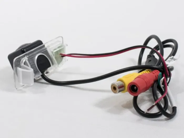 AVEL AVS327CPR (220 AHD/CVBS)