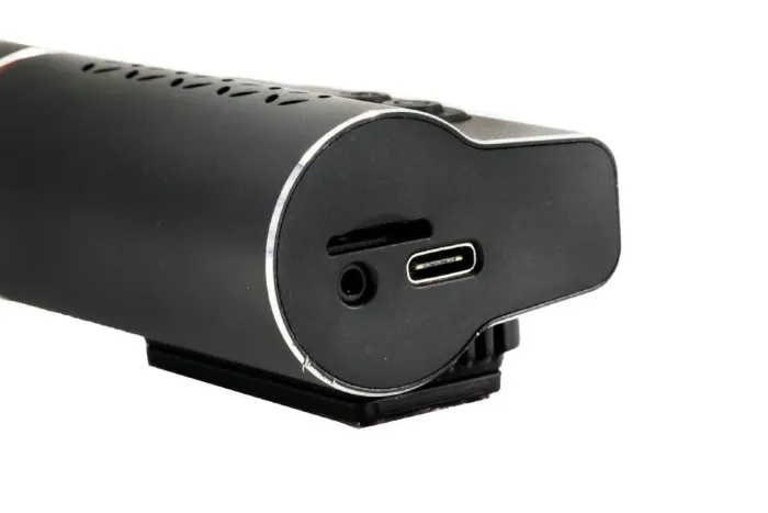 Видеорегистратор 4K WIFi Parafar с камерой заднего вида 1K (PFHDX20)