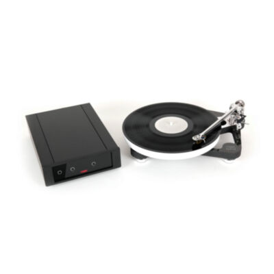 Rega Naia + Aphelion 2