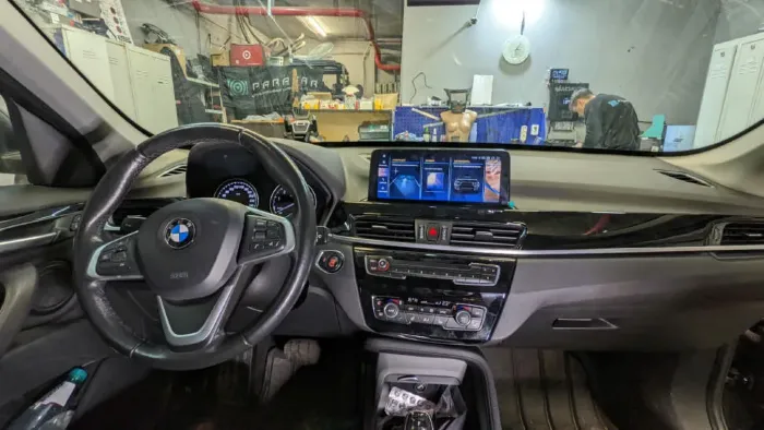 Магнитола для BMW X1 / X2 серия кузов F48 / F39 2018+ EVO для авто без тачскрина Parafar на Андроид 13.0 PF5509T2a138 / 128