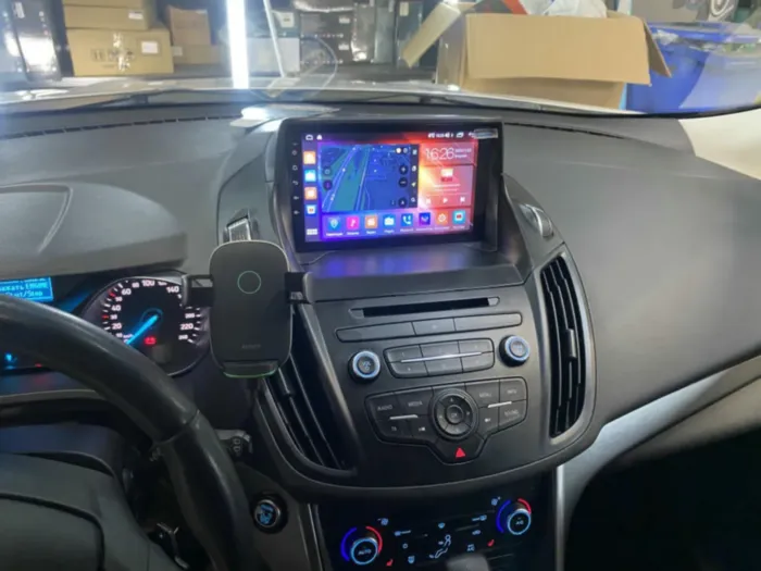 Магнитола для Ford Kuga 2 2013+ Parafar (cо встроенным модулем для подключения камер 360) на Андроид 13 PF362XHD360