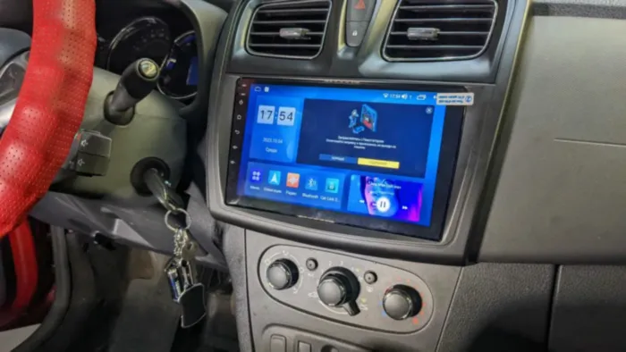 Магнитола для Renault Logan/Sandero Stepway 2015+ Parafar на Андроид 14.0 PF174THD