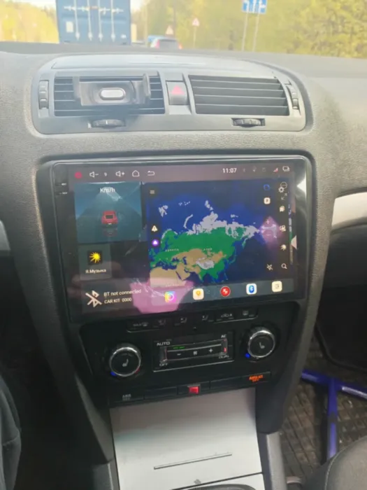 RedPower 85005BG для Skoda Octavia A5 2-поколение с климат-контролем (02.2004-04.2013) чёрный глянец