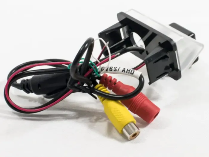 AVEL AVS327CPR (099 AHD/CVBS)