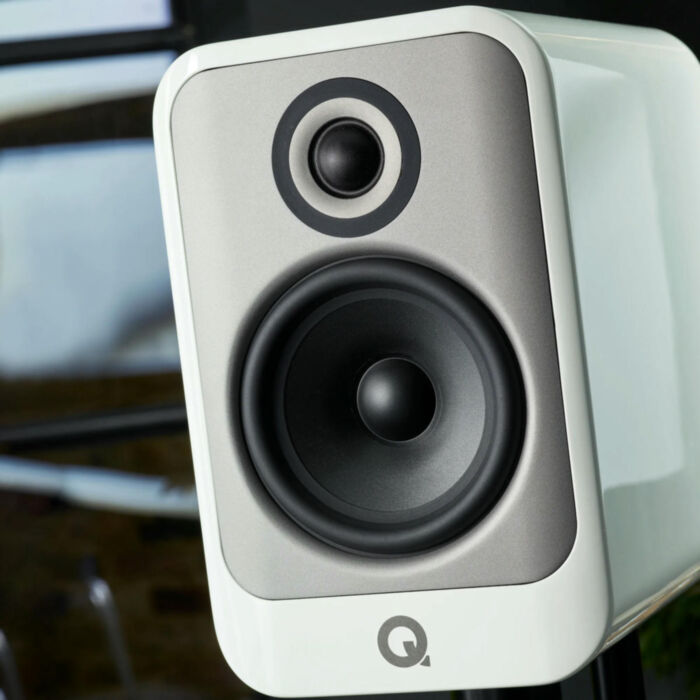 Q Acoustics Concept 30 Gloss Silver