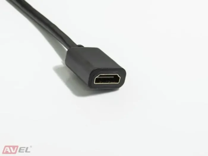 AVEL AVS2220MGR + Xiaomi Mi TV Stick + AV1252DC