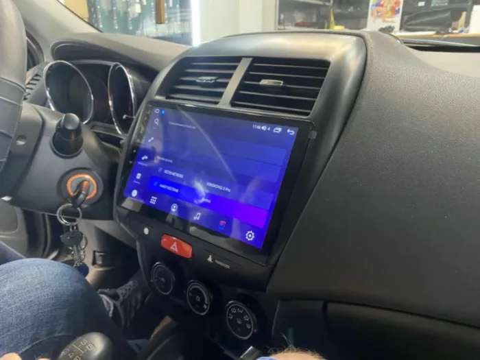 Магнитола для Mitsubishi ASX 2010-2016 Parafar (cо встроенным модулем для подключения камер 360) на Андроид 13 PF026XHD360