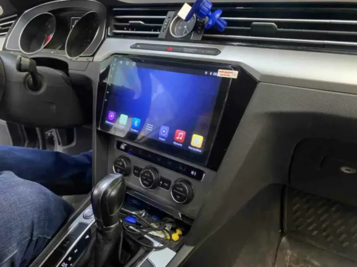 Магнитола для Volkswagen Passat 2015 Parafar на Андроид 14 PF370THD