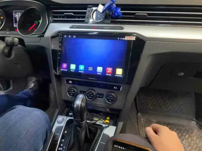 Магнитола для Volkswagen Passat 2015 Parafar на Андроид 14 PF370THD