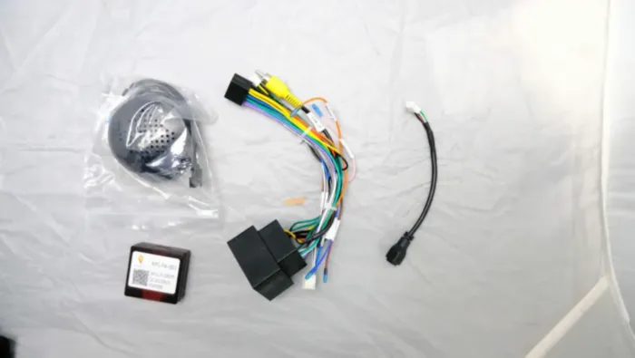 Магнитола для Peugeot 4008/5008 2018+ Parafar (cо встроенным модулем для подключения камер 360) на Андроид 13.0 PF896LUX1U2K360