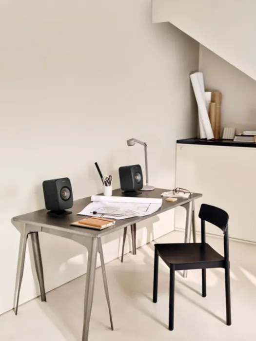 KEF LSX II Carbon Black