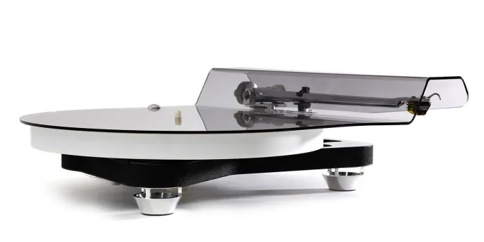 Rega Naia (Aphelion 2) Black