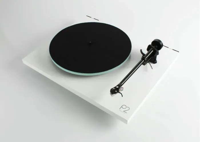 Rega Planar 2 ND3 White