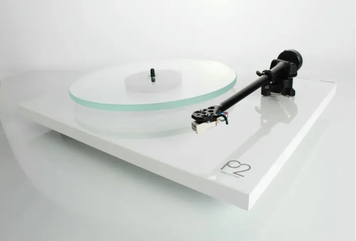Rega Planar 2 ND3 White