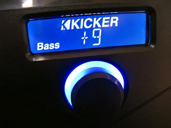 Kicker iK500