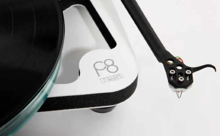 Rega Planar 8 White